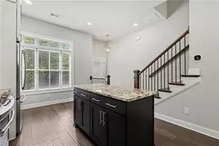 4745 Roswell Rd, Sandy Springs, GA 30342 - Photo 6
