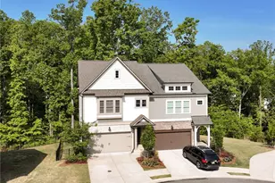 419 Retreat Ln, Canton, GA 30115 - Photo 2