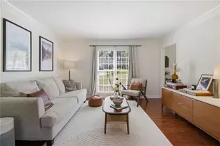 3366 Woodlaurel Dr, Snellville, GA 30078 - Photo 6