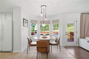 3366 Woodlaurel Dr, Snellville, GA 30078 - Photo 10