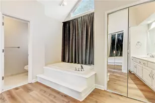 4365 Burnleigh Chase NE, Roswell, GA 30075 - Photo 20