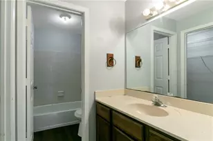 5551 Mountain Springs Cir, Stone Mountain, GA 30088 - Photo 8