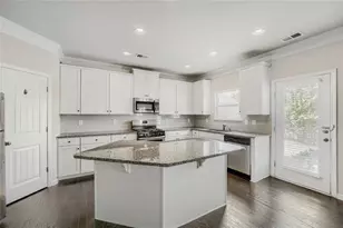 1845 Hanover W Dr, Lawrenceville, GA 30043 - Photo 14