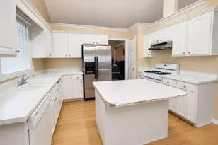3760 Sugarbrook Dr, Lawrenceville, GA 30044 - Photo 6