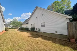 3760 Sugarbrook Dr, Lawrenceville, GA 30044 - Photo 32