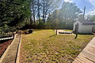 3760 Sugarbrook Dr, Lawrenceville, GA 30044 - Photo 24
