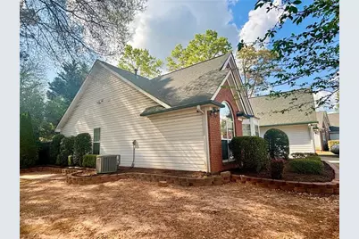 3760 Sugarbrook Drive, Lawrenceville, GA 30044 - Photo 8