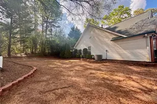 3760 Sugarbrook Dr, Lawrenceville, GA 30044 - Photo 24