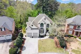 4580 Windsor Gate Ct, Atlanta, GA 30342 - Photo 2