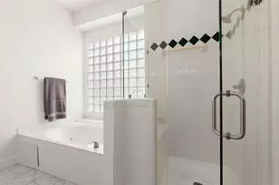 4580 Windsor Gate Ct, Atlanta, GA 30342 - Photo 36