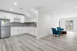 559 Pennybrook Ln, Stone Mountain, GA 30087 - Photo 18