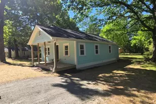 414 Wayside Ln, Dallas, GA 30132 - Photo 2