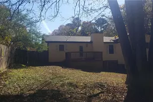 975 Ridgedale Dr, Lawrenceville, GA 30043 - Photo 30