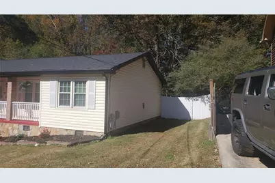 975 Ridgedale Drive, Lawrenceville, GA 30043 - Photo 2