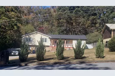 975 Ridgedale Drive, Lawrenceville, GA 30043 - Photo 4
