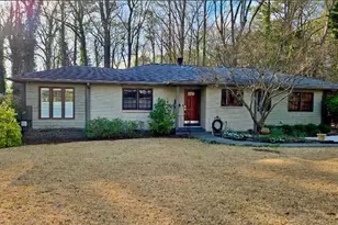 734 Cool Hollow Dr, Decatur, GA 30033 - Photo 1