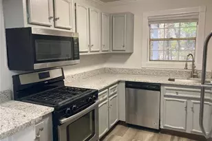 1309 Natchez Trace, Atlanta, GA 30350 - Photo 2