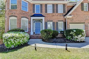 10783 Glenleigh Dr, Johns Creek, GA 30097 - Photo 4