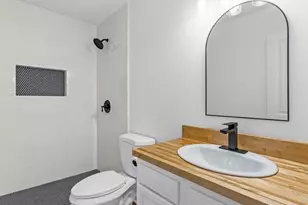 5419 Fieldgreen Dr, Stone Mountain, GA 30088 - Photo 6