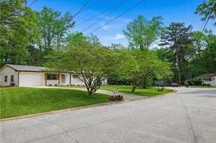 2450 Elkhorn Dr, Decatur, GA 30034 - Photo 32