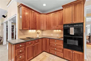 200 Quincy Ln, Roswell, GA 30076 - Photo 18