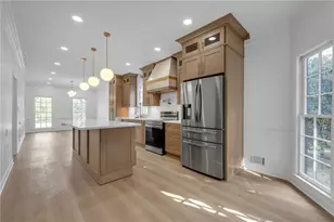 835 Kings Arms Way, Johns Creek, GA 30022 - Photo 10