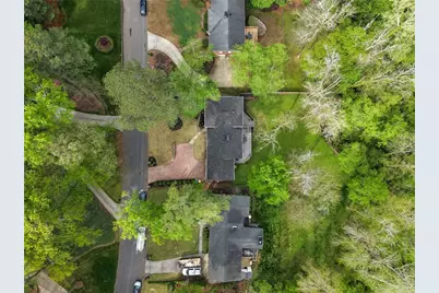 870 Starlight Drive, Sandy Springs, GA 30342 - Photo 6