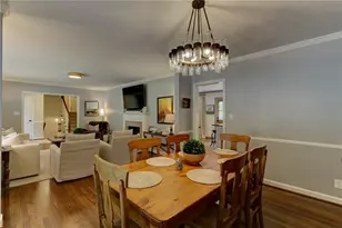 870 Starlight Dr, Sandy Springs, GA 30342 - Photo 28