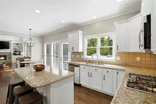 3815 Bridle Ridge Dr, Suwanee, GA 30024 - Photo 16