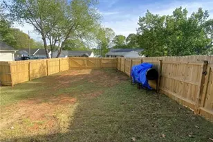 188 Waters Edge Dr, Locust Grove, GA 30248 - Photo 18