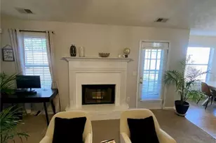 188 Waters Edge Dr, Locust Grove, GA 30248 - Photo 8