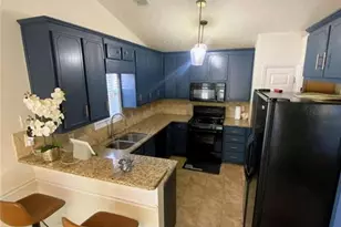188 Waters Edge Dr, Locust Grove, GA 30248 - Photo 10