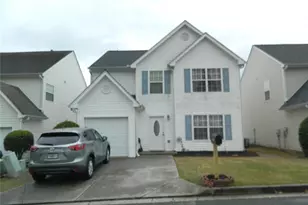 425 Spring Head Dr, Lawrenceville, GA 30046 - Photo 1