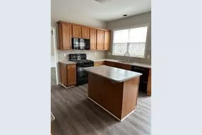 520 Hammersmith Drive, Suwanee, GA 30024 - Photo 4