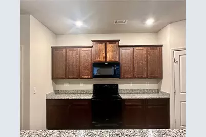 916 Independence Avenue, Pendergrass, GA 30567 - Photo 8