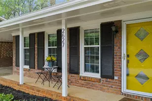 2627 Sterling Acres Dr, Tucker, GA 30084 - Photo 2