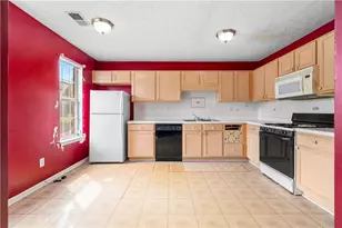 1875 Barrington Ct, Marietta, GA 30066 - Photo 8