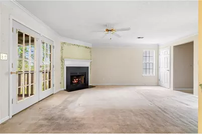 1875 Barrington Court, Marietta, GA 30066 - Photo 4