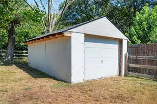 753 Taylor Dr SE, Smyrna, GA 30080 - Photo 30