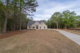 346 Woodfin Way, Social Circle, GA 30025 - Photo 4