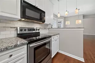 4320 Waterford Dr, Suwanee, GA 30024 - Photo 12