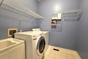 4320 Waterford Dr, Suwanee, GA 30024 - Photo 20