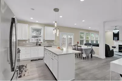 1390 Scenic View Trace, Lawrenceville, GA 30044 - Photo 18