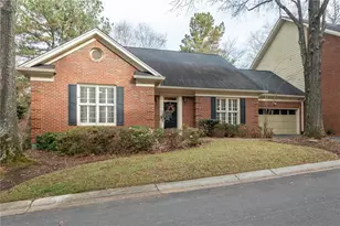 7155 Roswell Rd, Sandy Springs, GA 30328 - Photo 1