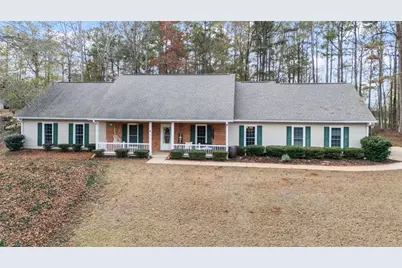 113 Colonial Ct, Lagrange, GA 30240 - Photo 2