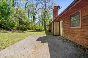 1745 Oak Ridge Way, Lawrenceville, GA 30044 - Photo 28