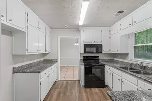 4316 Derbyshire Trce SE, Conyers, GA 30094 - Photo 14