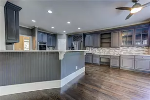 2745 Lenox Rd NE, Atlanta, GA 30324 - Photo 8