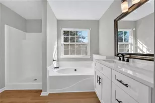 3621 Hutchinson Trace Dr, Cumming, GA 30040 - Photo 12