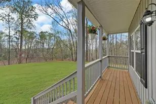 5270 Union Cir, Flowery Branch, GA 30542 - Photo 4